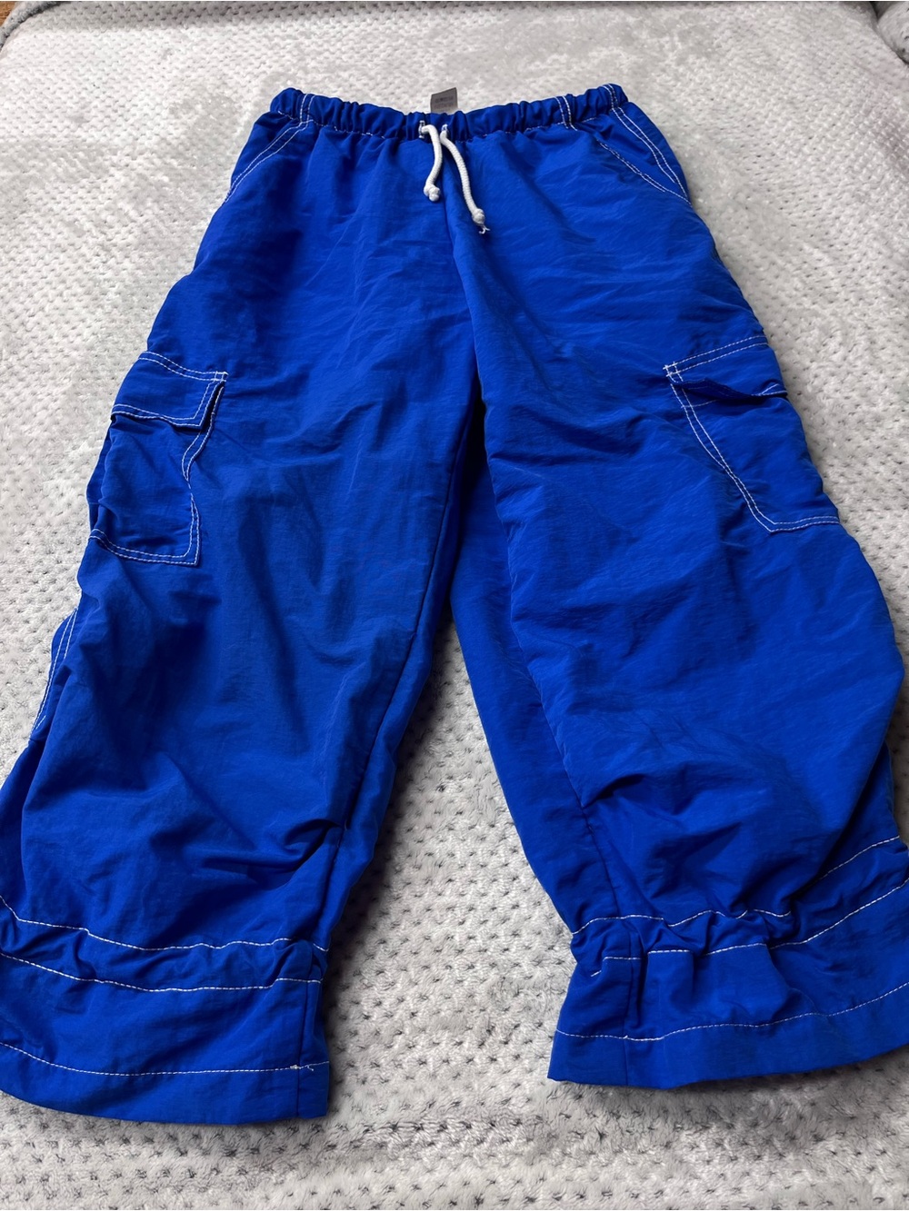 Kos USA Women Blue Cargo Capri Pants (unisex)
